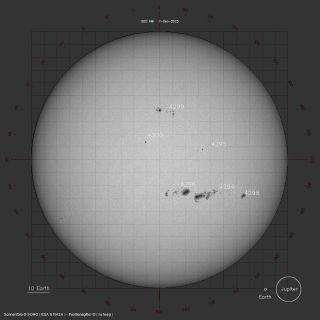 sunspots_1024_20251207.jpg